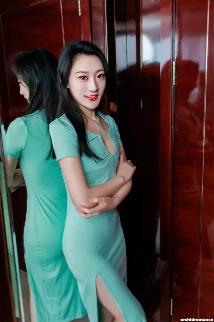 Zhanyan Profile image 1