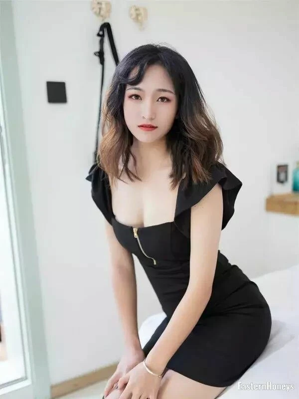 Rongzhen Profile image 4
