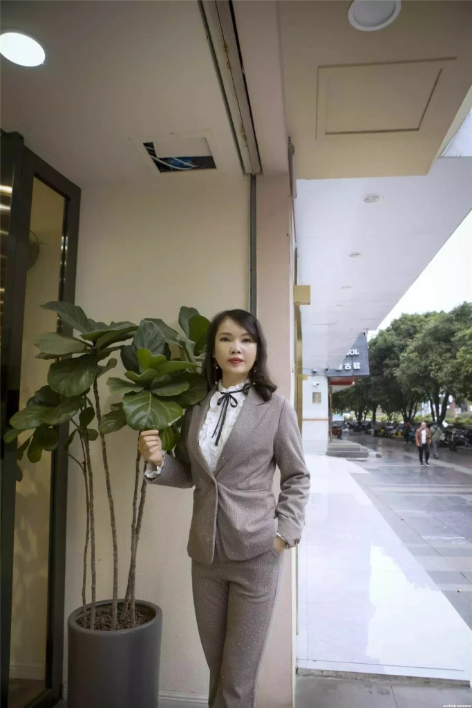 Yuzhen Profile image 2