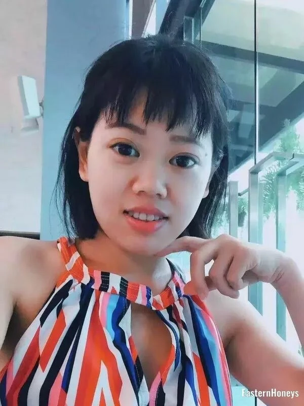 Yuzhen Zhang Profile image 2