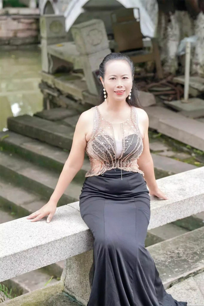 Yaqi Profile image 1