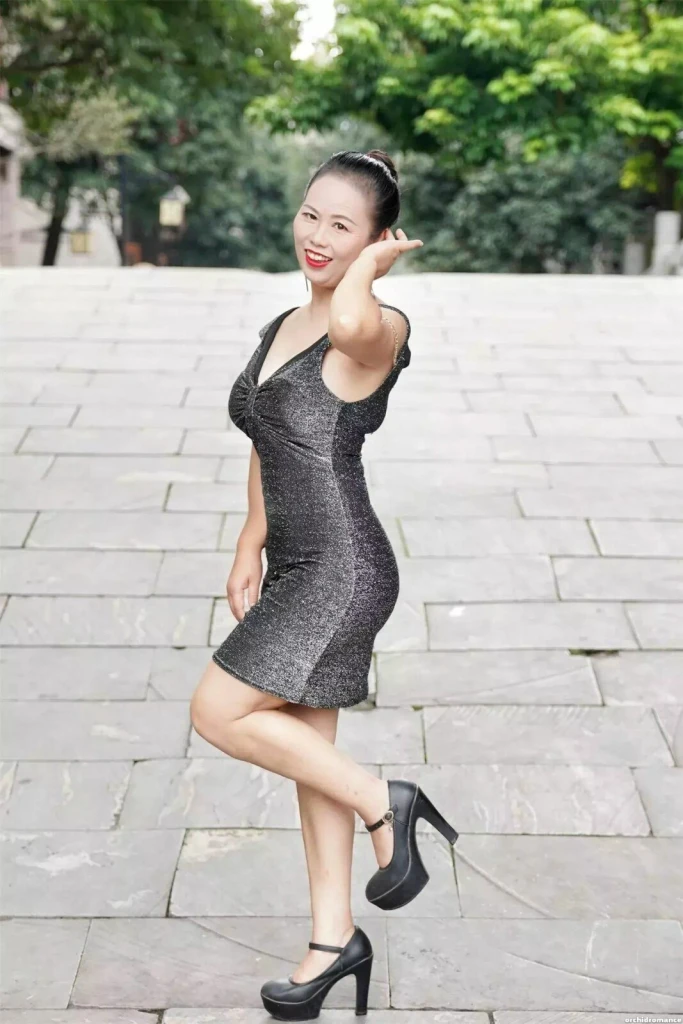 Yaqi Profile image 2