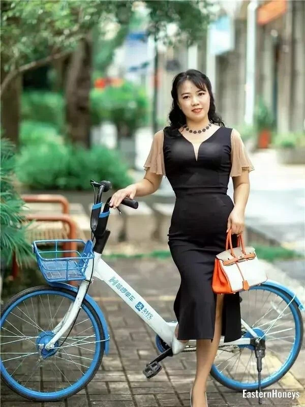Keyi Profile image 1
