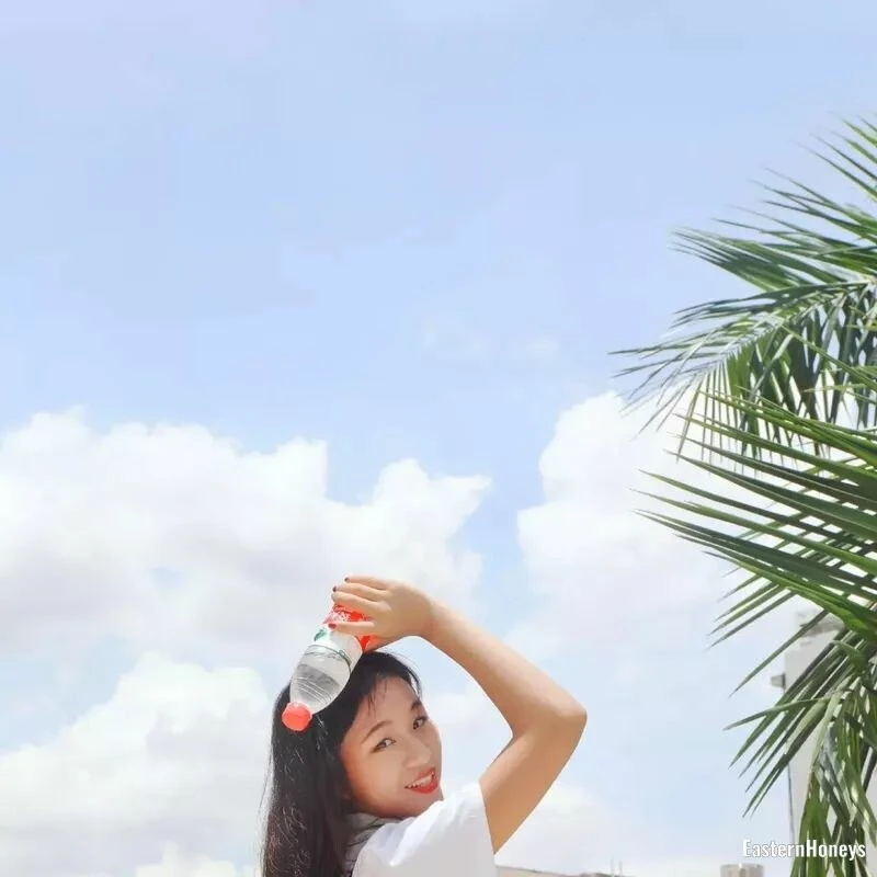 Ling Zhong Profile image 3