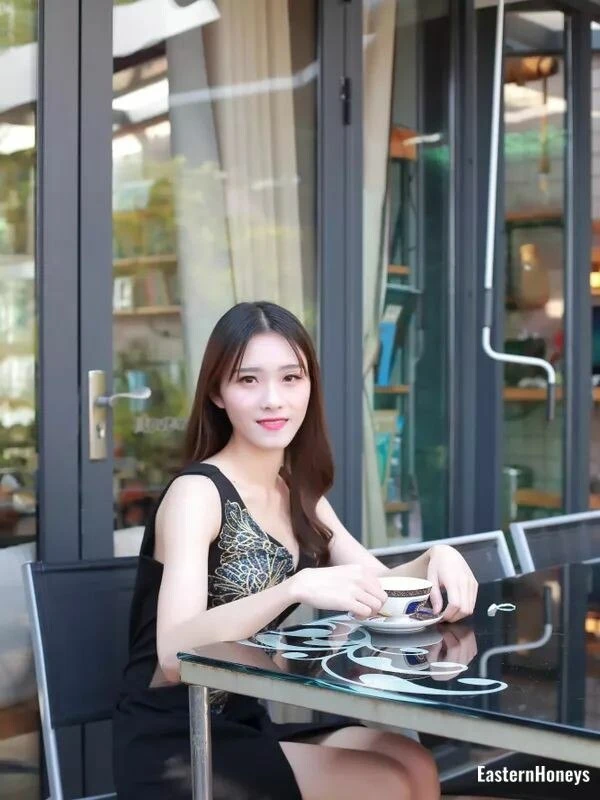 Yingying Profile image 1