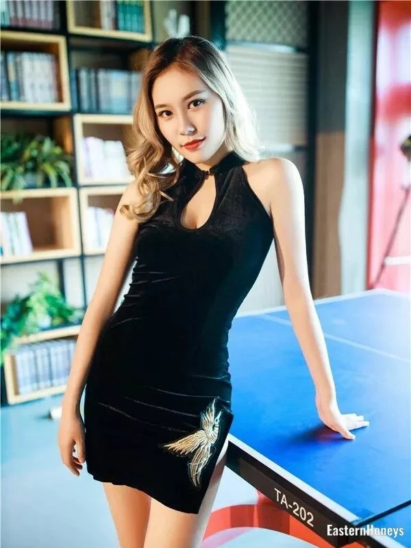 Mia Profile image 1