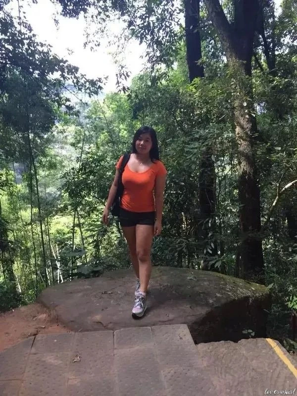 Xianglin Profile image 2