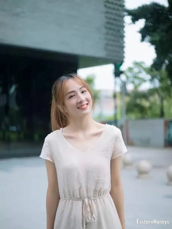 Runjie Profile image 3