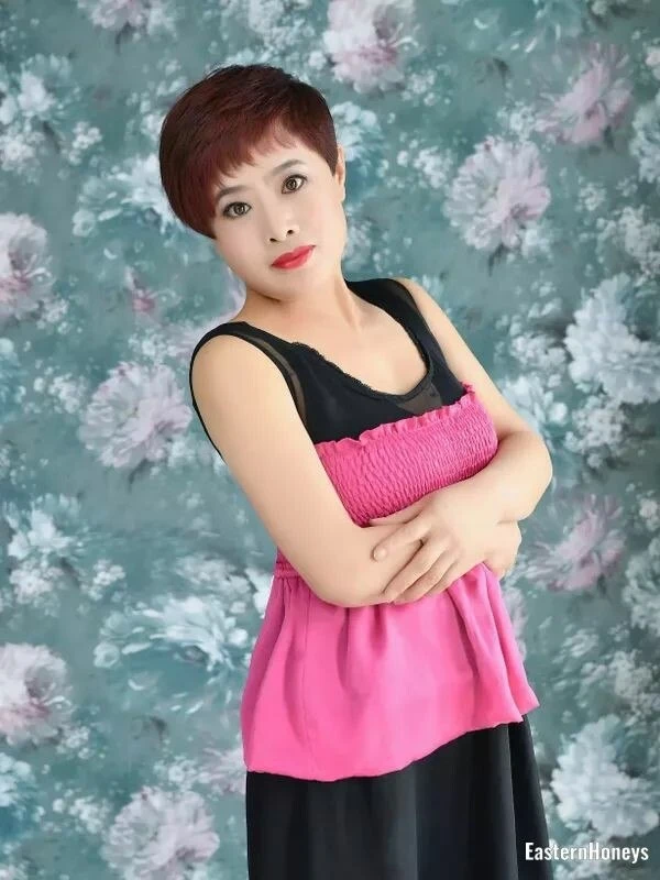 Lydia Profile image 1