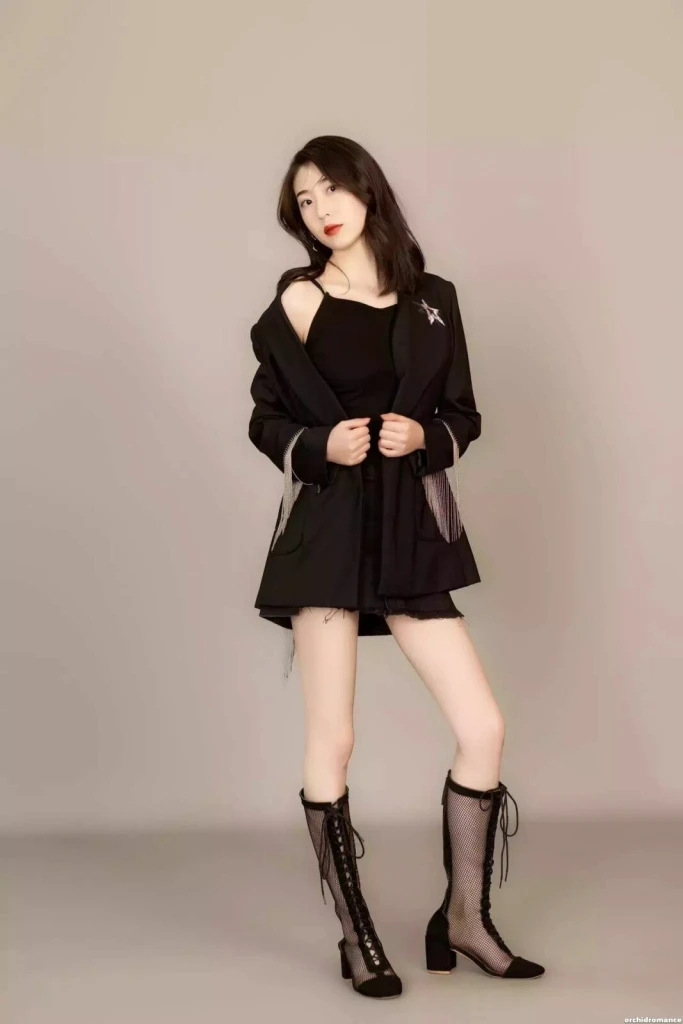 Anna Profile image 3