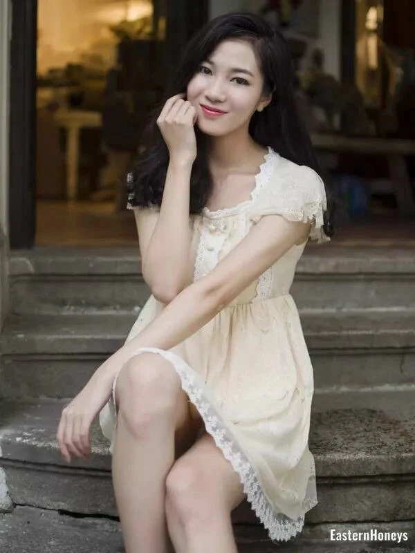 Frances Profile image 2