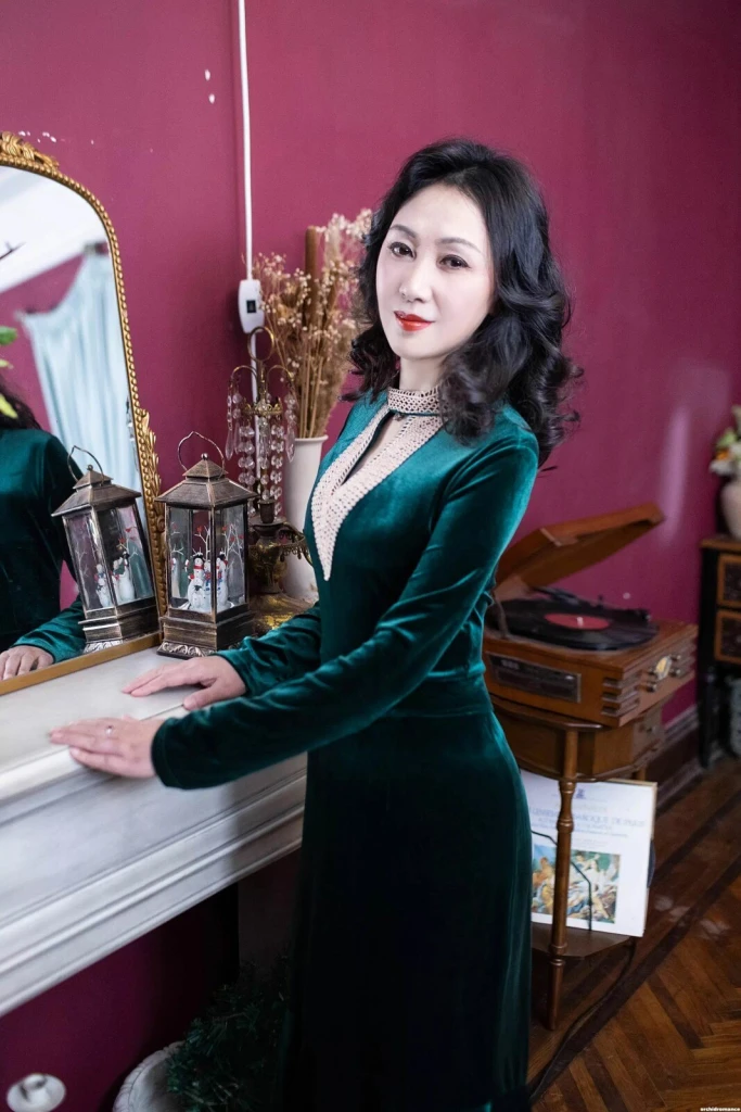 Jie Profile image 3