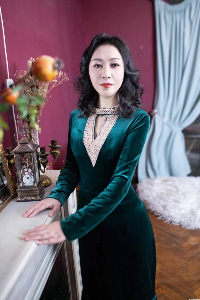 Jie Profile image 2