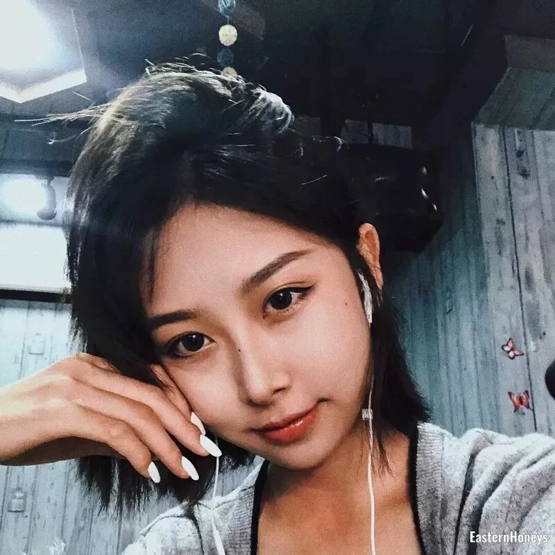 Jing Yumei Profile image 1