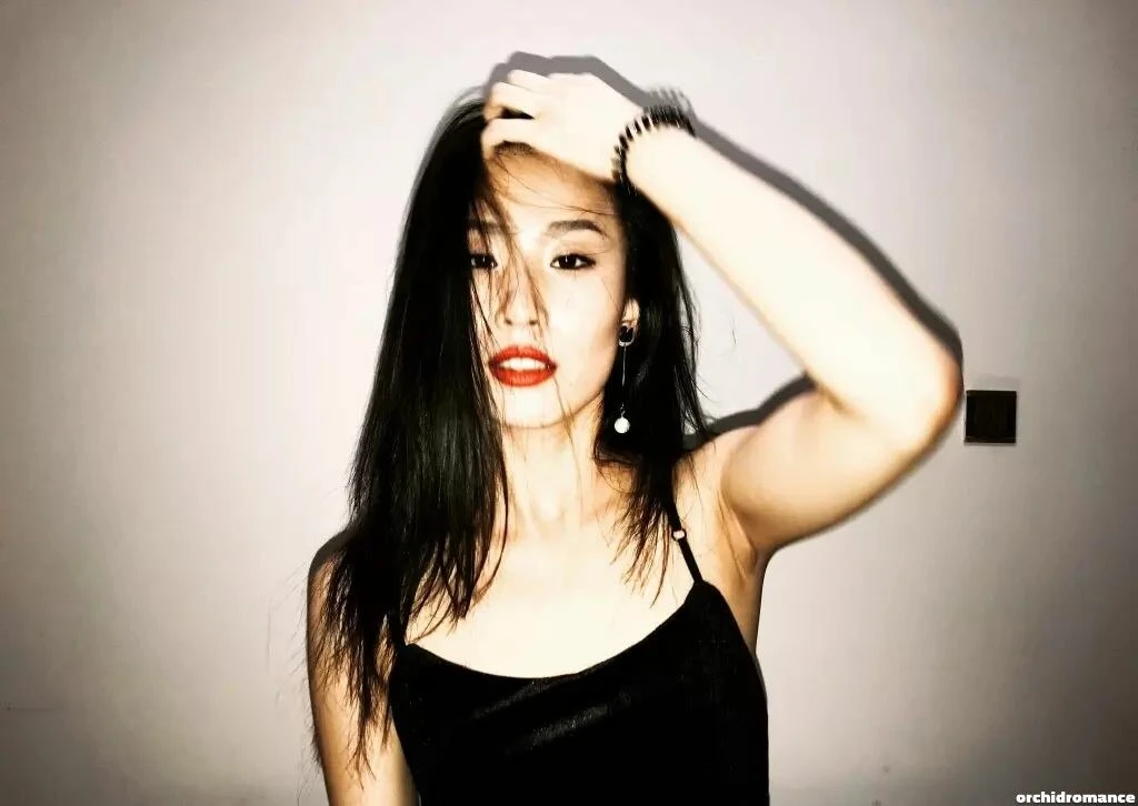 Nina Profile image 3