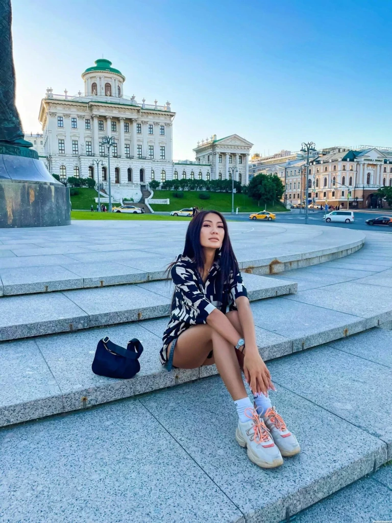 Aigerim Profile image 2