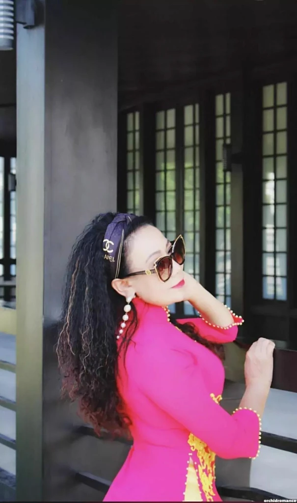 Tam Profile image 4